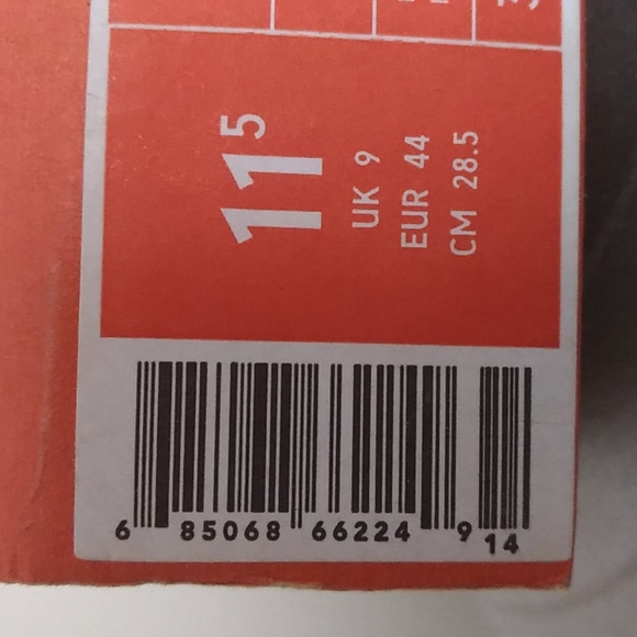 🌟 Laser etched 🌟aerial view of New York Air Max - Picture 10 of 10